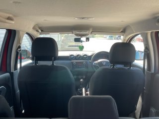 /photos/11109/31930332-1379-e593-af46-ad67e44b39b7_i320x240.jpg